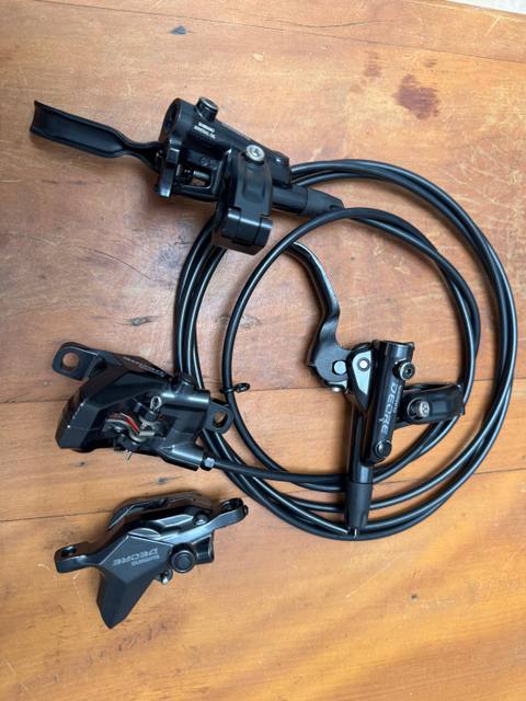 Shimano Par de freios Shimano Deore M6100